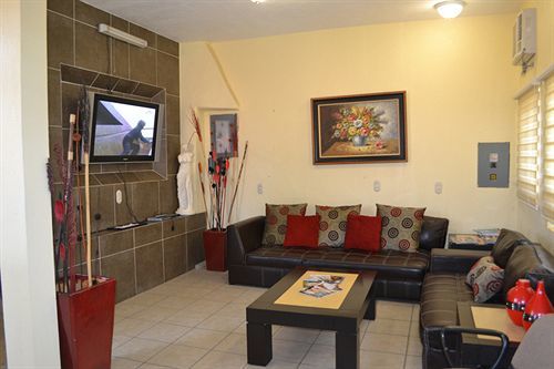Cactus Inn 布塞里亚斯 外观 照片